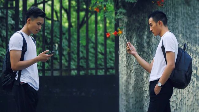 我用朋友身份证办的手机号注册blued我头像验证能通过吗？